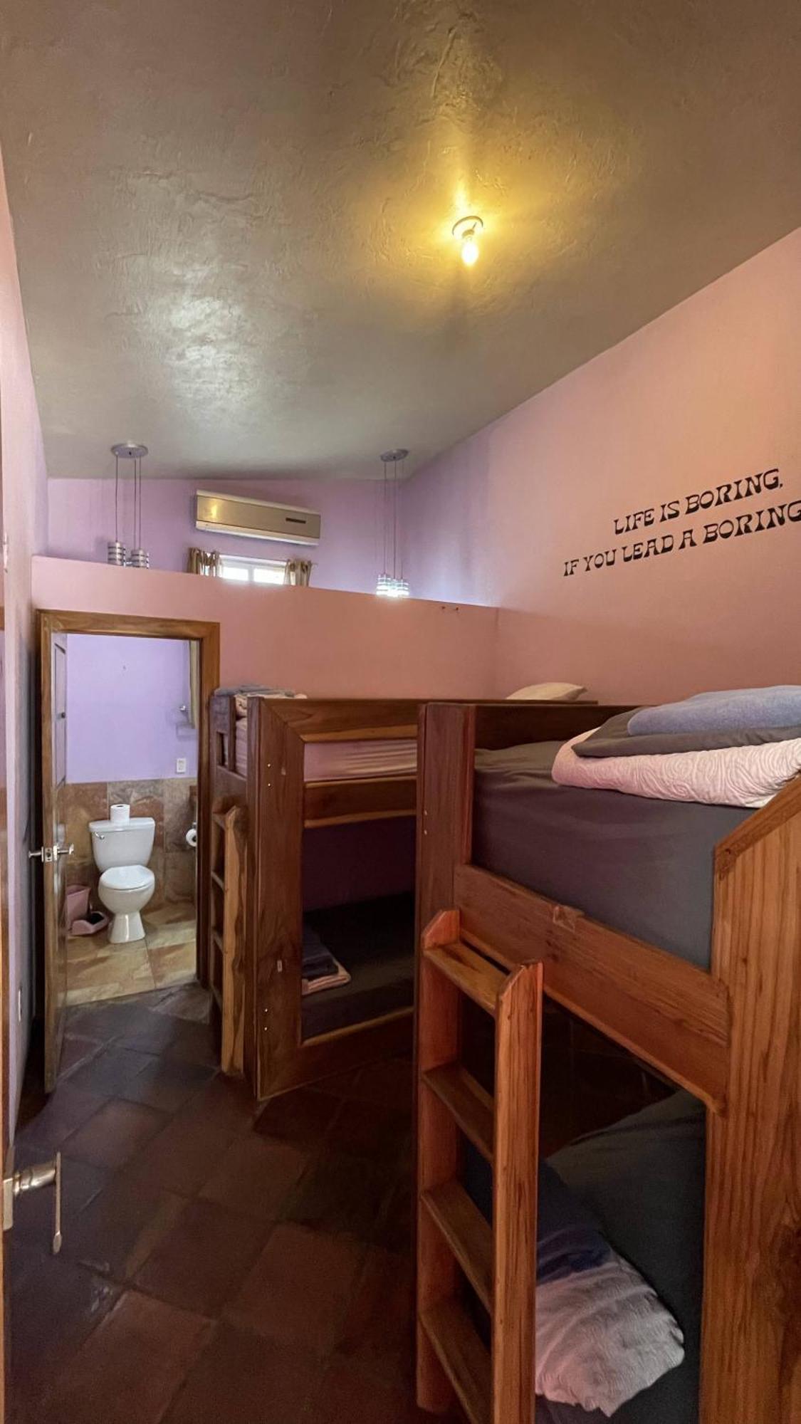 Planet B Hostel - Adults Only Manuel Antonio Dış mekan fotoğraf